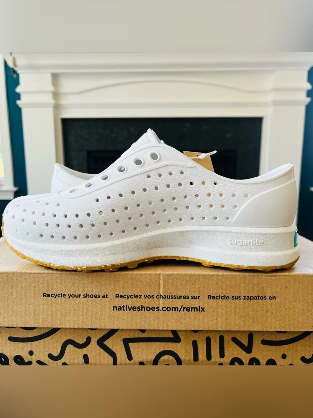 NATIVE Robbie Sugarlite Slip-On Water Play Sneakers Shoes Shell White Junior J5
